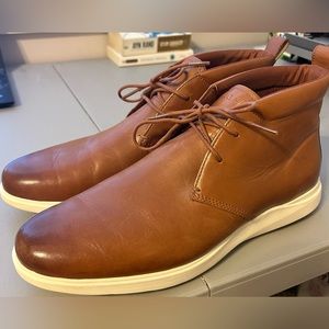 COLE HAAN GRAND OS DRESS/SNEAKERS. GREAT CONDITION!!!